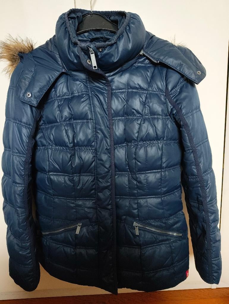 Niet veel gedragen jas Esprit EDC. Maat 38-40, Kleding | Dames, Maat 38/40 (M), Blauw, Ophalen of Verzenden, Gedragen