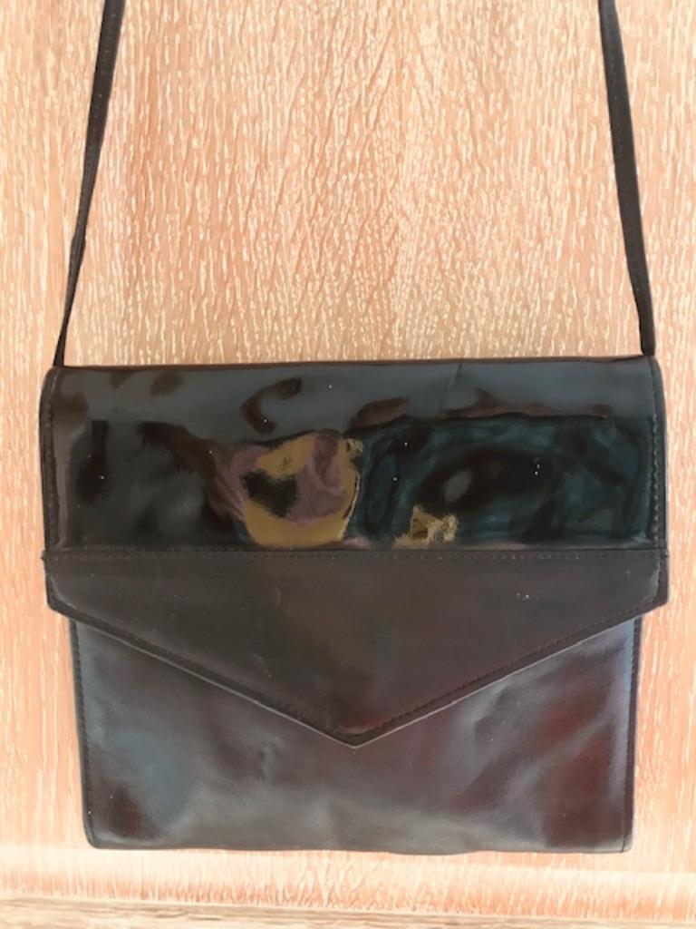 Zwarte (+lak) lederen handtas (nr3882), Handtassen en Accessoires, Tassen | Damestassen, Ophalen of Verzenden, Zo goed als nieuw