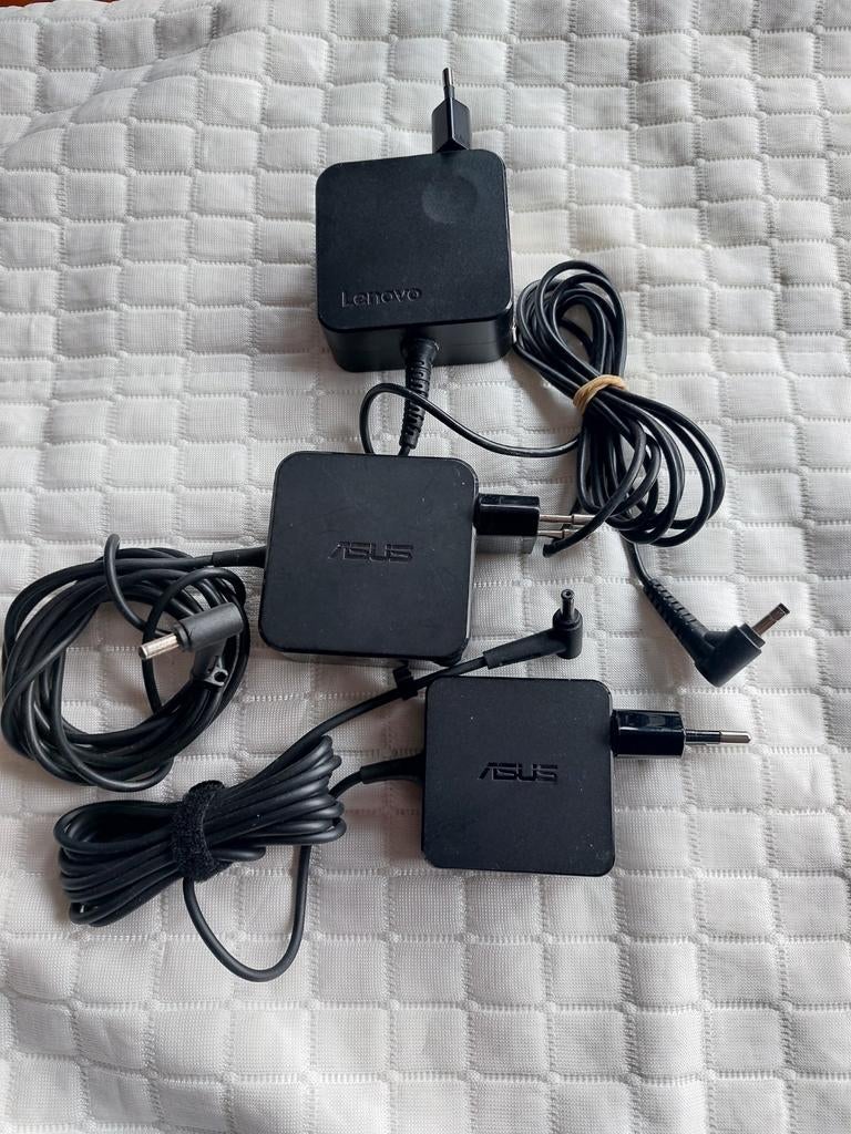 Chargeurs PC portable, Enlèvement, Comme neuf