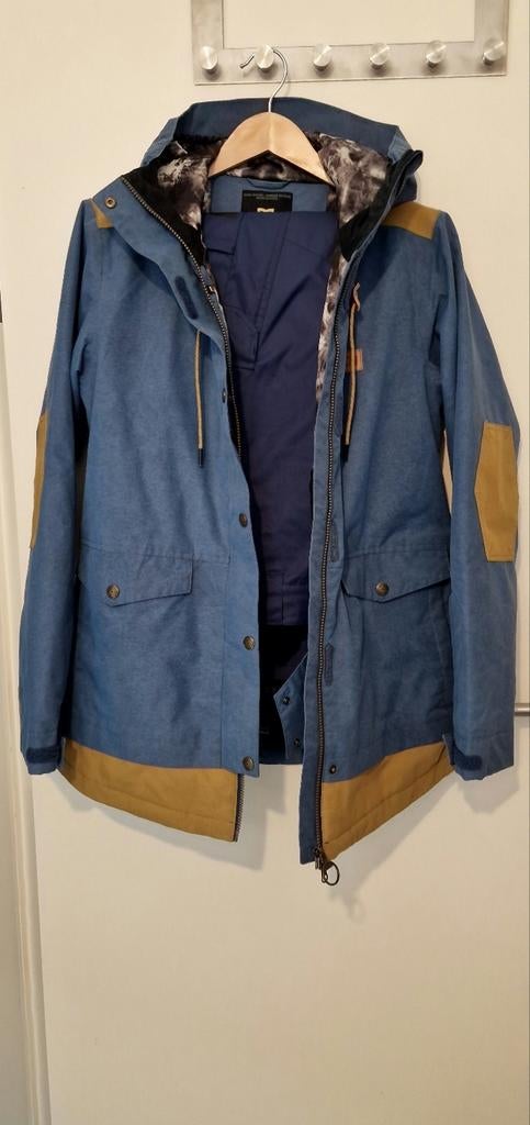 DC Snowboardjas XL en Snowboardbroek L, Ophalen, DC, Maat 56/58 (XL), Zo goed als nieuw