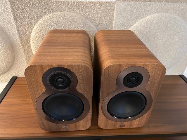 Q-Acoustics 3030c oak bookshelf maand !!!, TV, Hi-fi & Vidéo, Enceintes, Neuf, Autres marques, Enlèvement ou Envoi, 60 à 120 watts