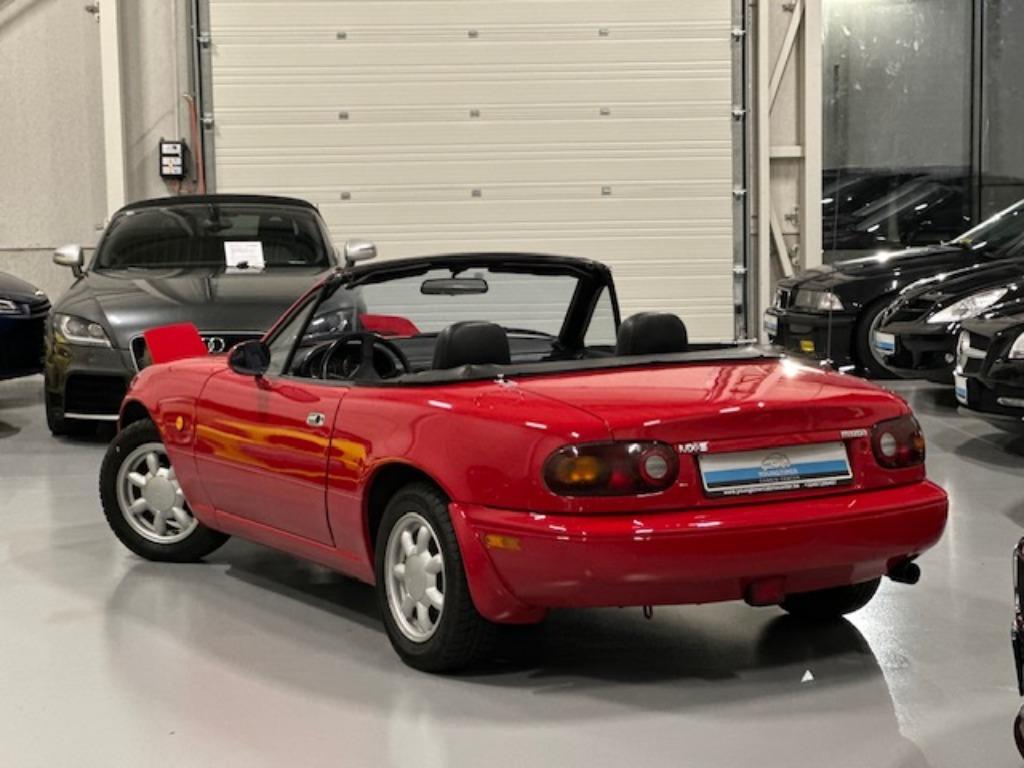 Mazda MX-5 1.6i 16v NA | 114.937 km | Blanco gekeurd | ..., Autos, Mazda, Rouge, Achat, Entreprise, Boîte manuelle