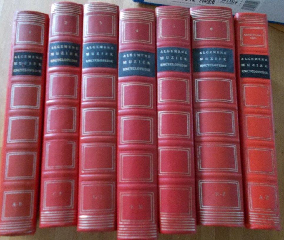 7 delige Muziekencyclopedie, Livres, Musique, Enlèvement, Utilisé, Général