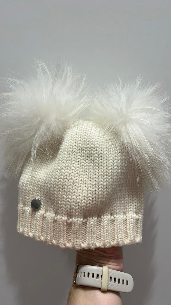 Catya merino wol met bont pompon, Ophalen of Verzenden, Zo goed als nieuw