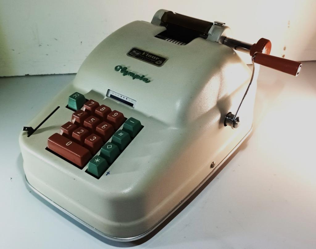 ancienne calculatrice Olympia, Enlèvement ou Envoi, Utilisé