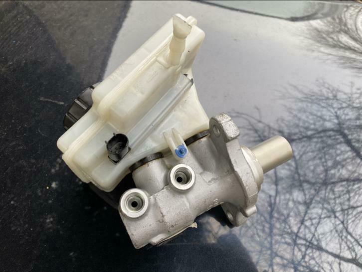 Maître cylindre et son vase d’expansion MINI Cooper, Gebruikt, Mini