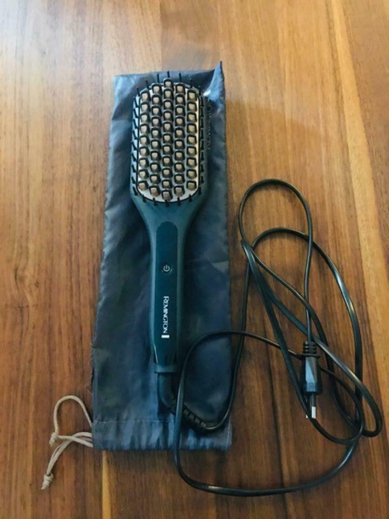 BROSSE A CHEVEUX STRAIGHT BRUSH REMINGTON, Bijoux, Sacs & Beauté, Beauté | Soins des cheveux, Utilisé, Peigne ou Brosse, Enlèvement ou Envoi