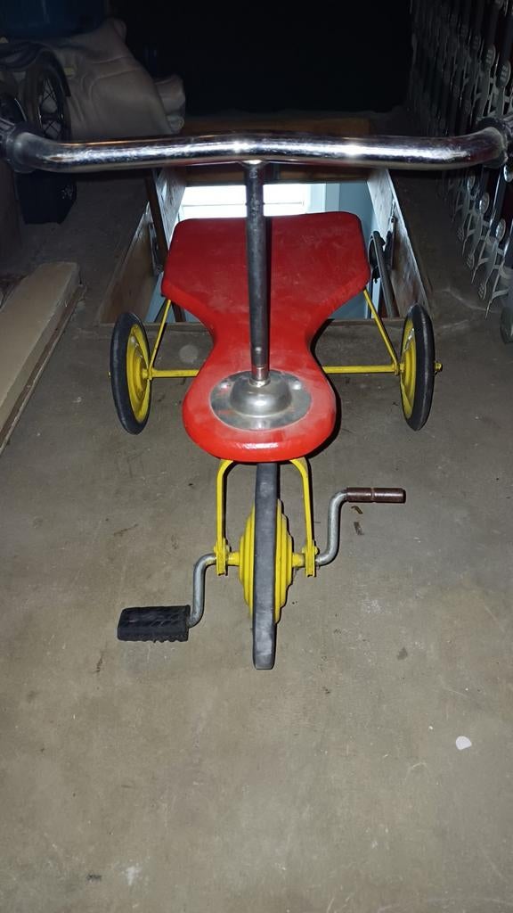 Oude driewieler, Ophalen, Gebruikt