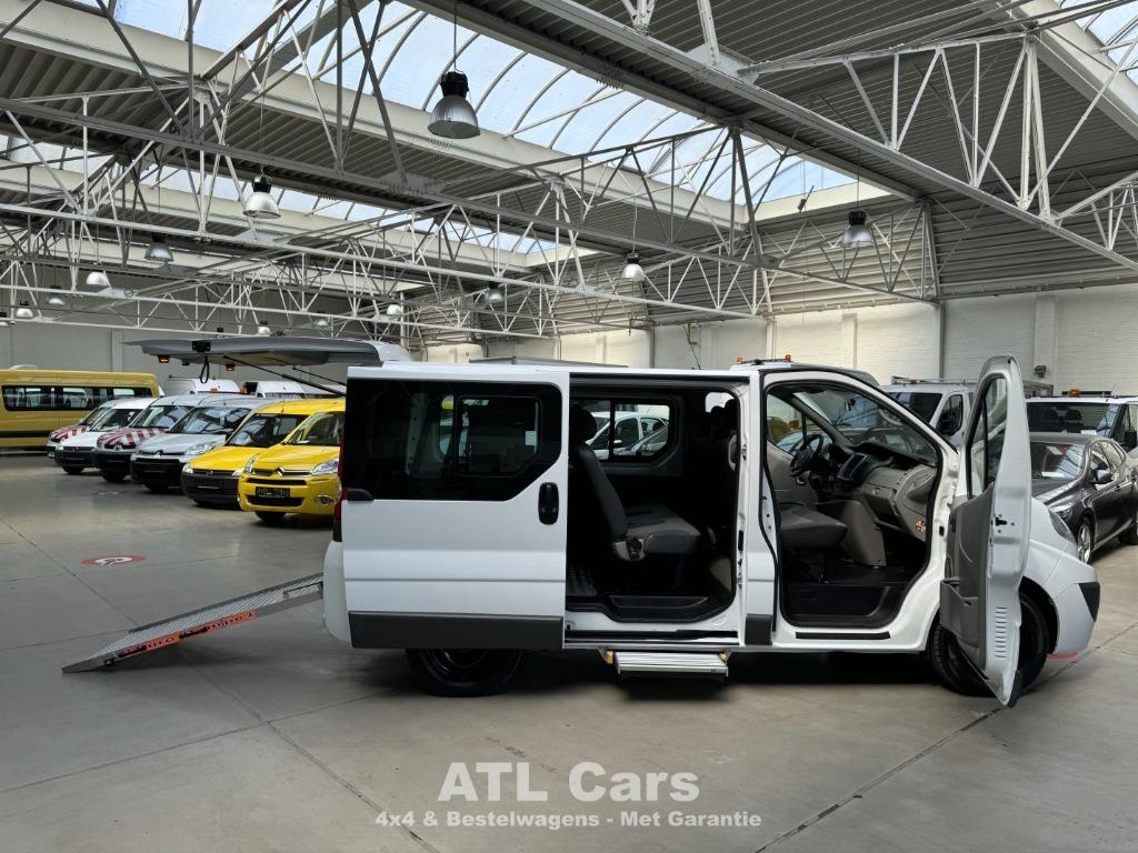 Renault Trafic Rolstoel | Lift | Euro 5 | Airco | Mindervali, Auto's, Voorwielaandrijving, Stof, 4 cilinders, Wit