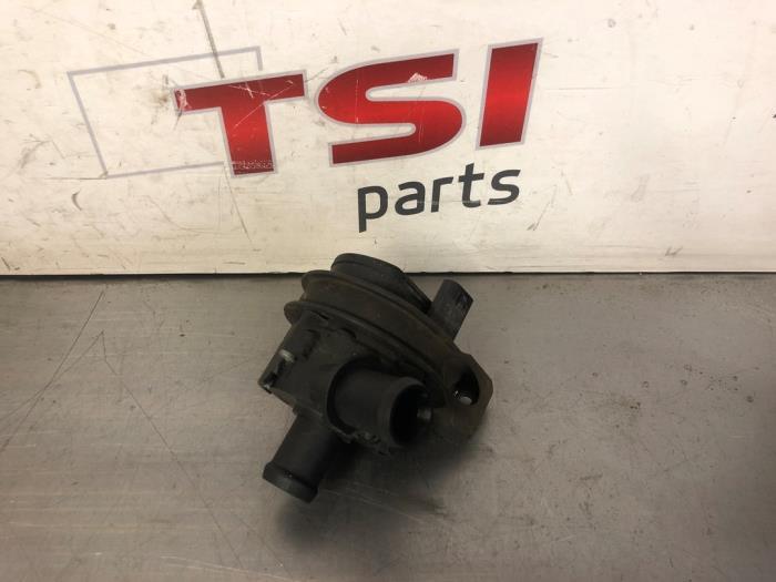 Extra waterpomp van een Audi A1, Auto-onderdelen, Airco en Verwarming, Audi, Gebruikt, 3 maanden garantie, Ophalen of Verzenden