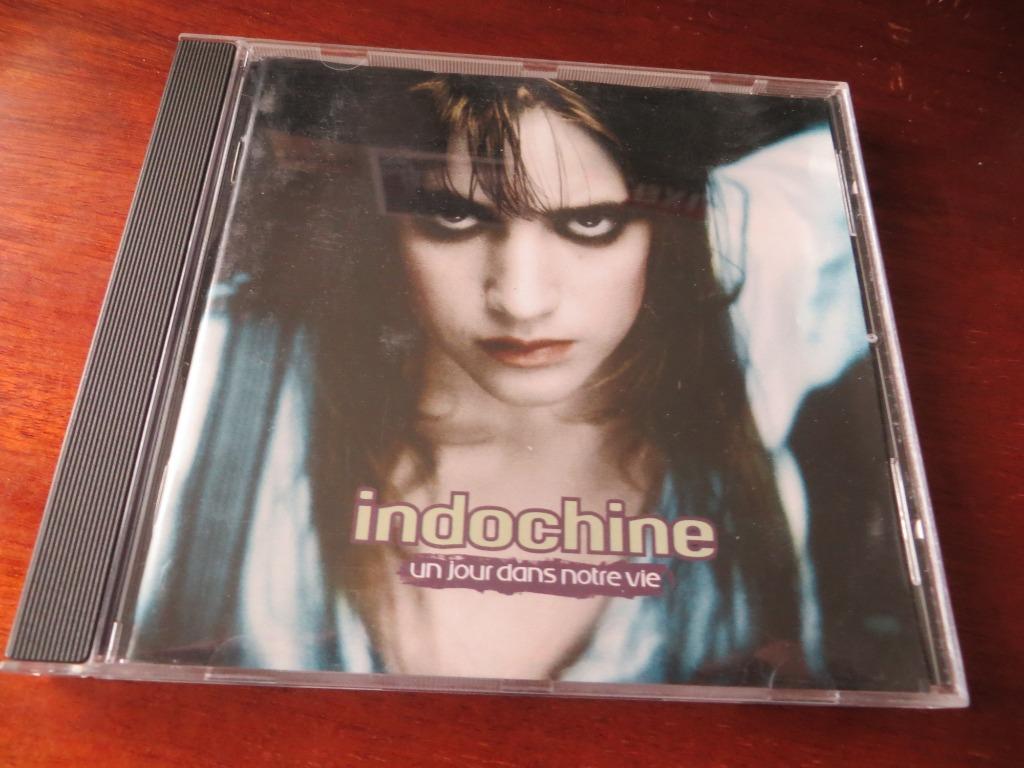 INDOCHINE  CD ALBUM - UN JOUR DANS NOTRE VIE, Envoi, Utilisé