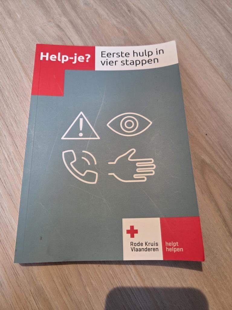 Eerste hulp in 4 stappen, Boeken, Ophalen