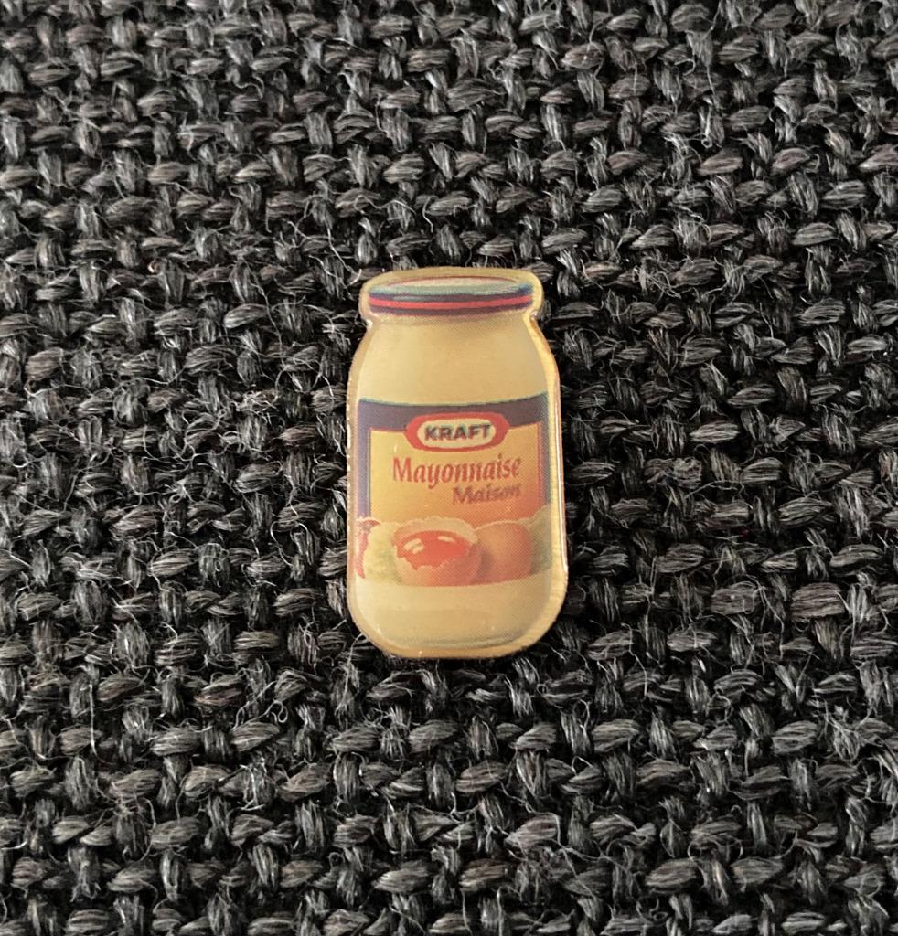 PIN - KRAFT - MAYONNAISE, Collections, Envoi, Utilisé, Marque, Insigne ou Pin's