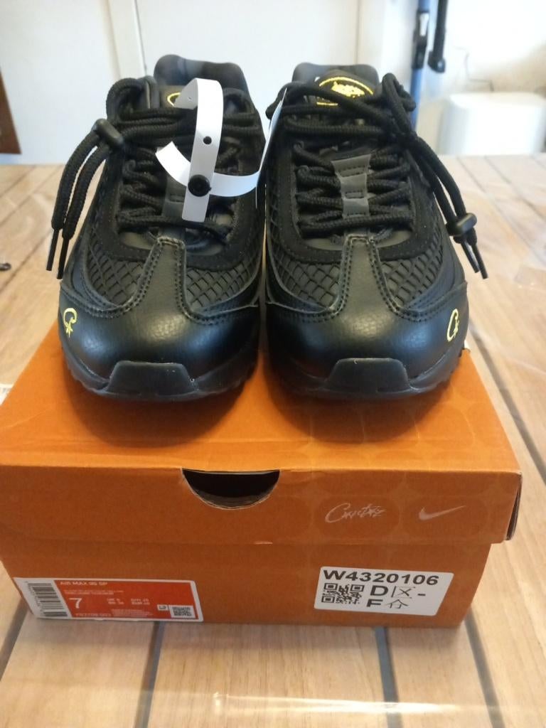 Nike Air Max 95 SP – maat 40 – nieuw met doos, Zwart, Nike, Nieuw, Ophalen of Verzenden