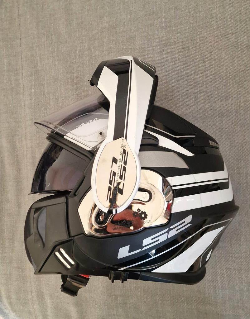 ls2 motorhelm, Ophalen of Verzenden, S