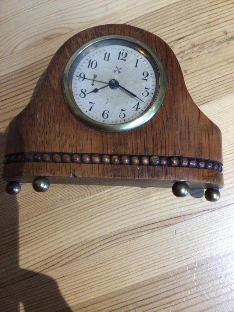 Super réveil en bois autrichien ancien, Antiquités & Art, Antiquités | Horloges, Enlèvement