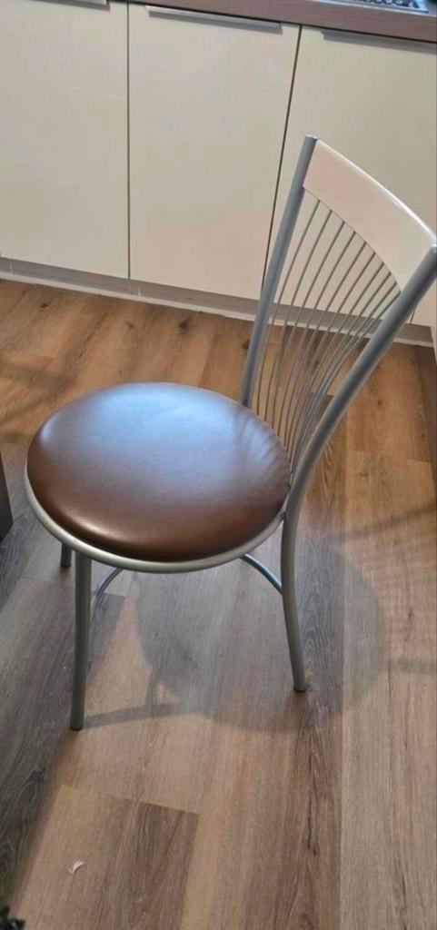 Table de salle à manger NOLTE avec 6 chaises, Bois