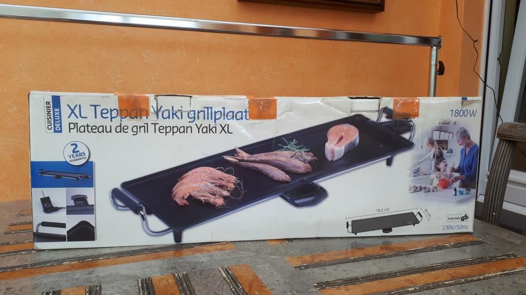 Yaki gril grand format, Electroménager, Enlèvement, Utilisé