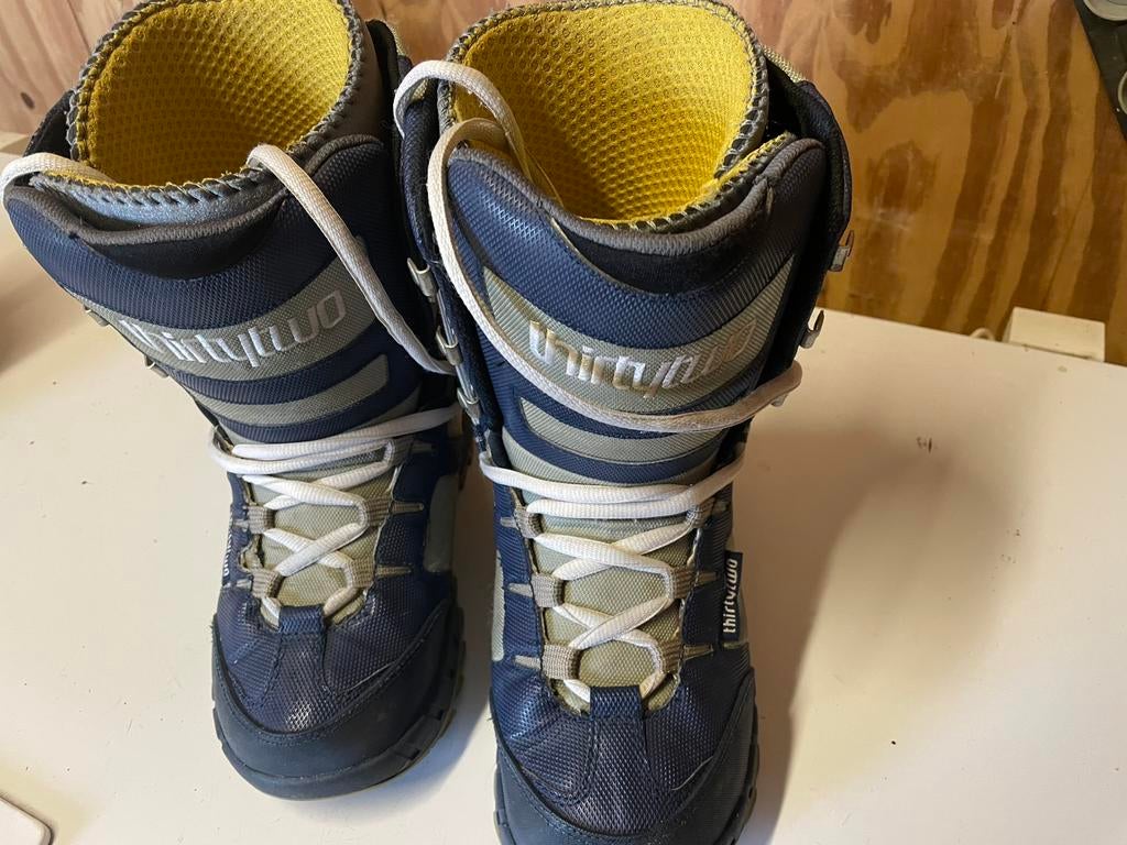 Snowboard boots, Sport en Fitness, Ophalen, Zo goed als nieuw