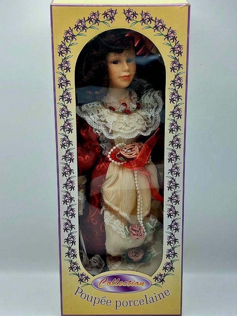 Collectie van 12 porseleinen poppen, Verzamelen, Poppen, Ophalen, Zo goed als nieuw