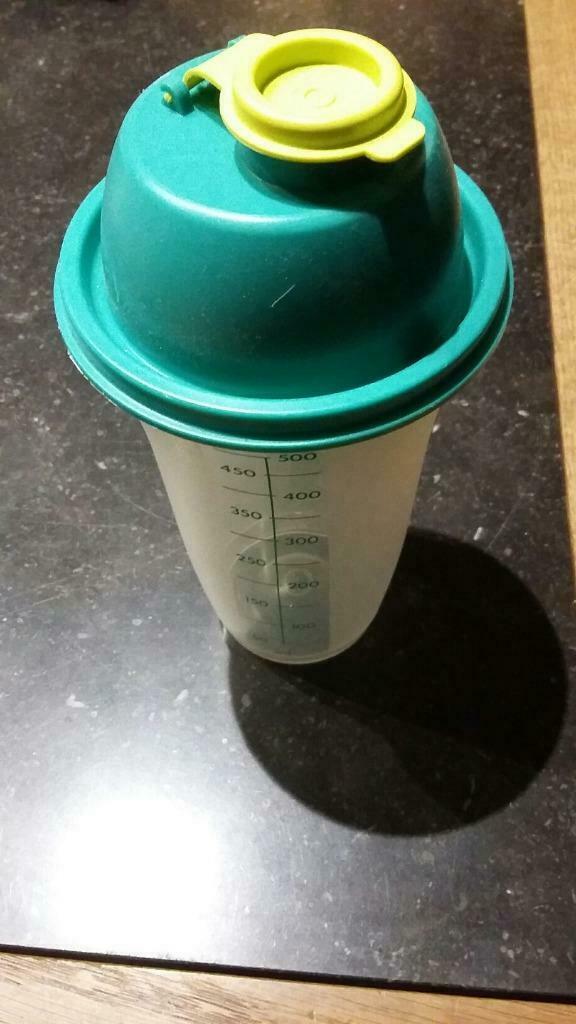 Tupperware – Shaker 500ml, Maison & Meubles, Enlèvement, Comme neuf, Vert, Récipient ou Bol