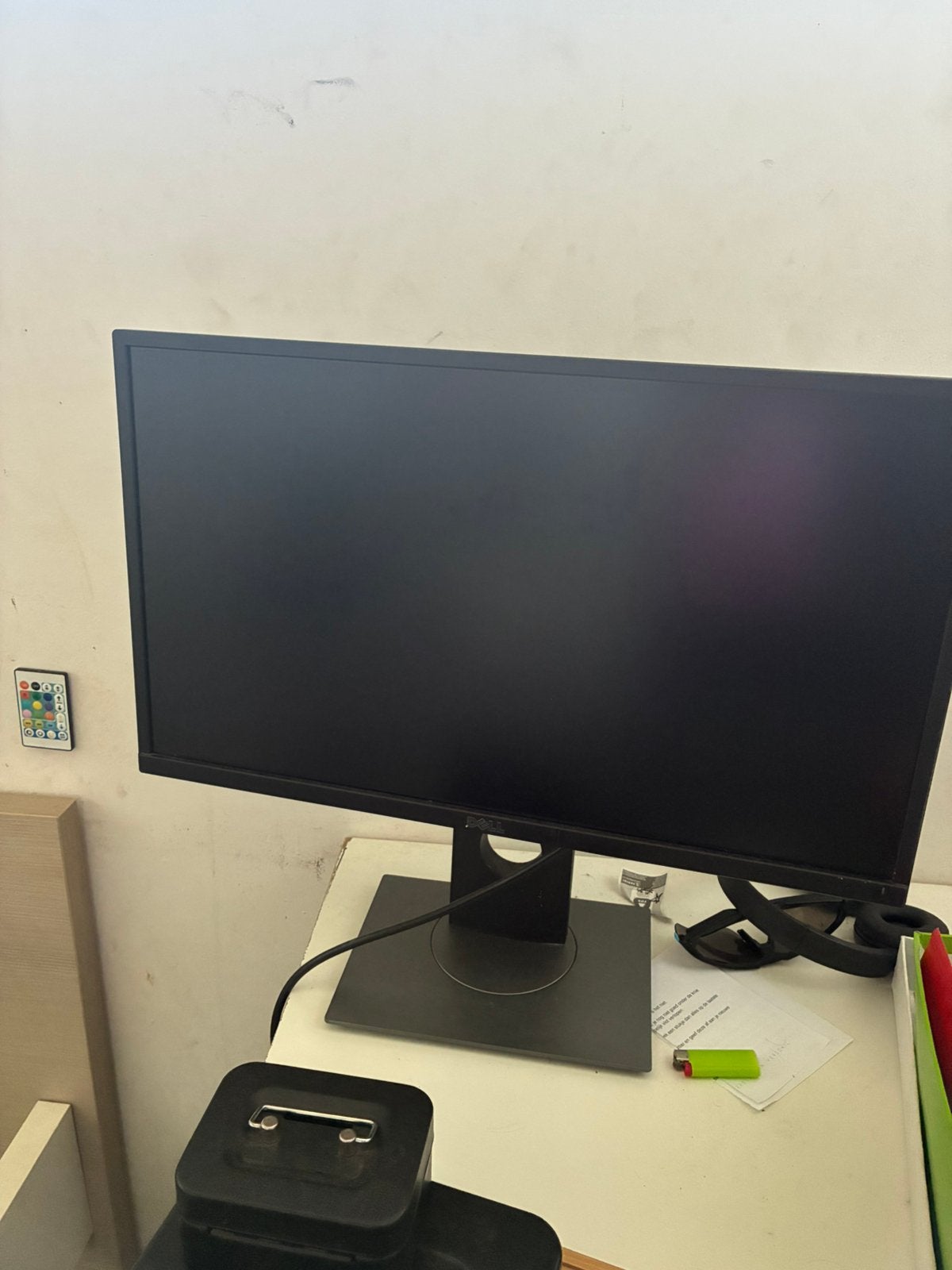Dell monitor, Computers en Software, Ophalen, Zo goed als nieuw