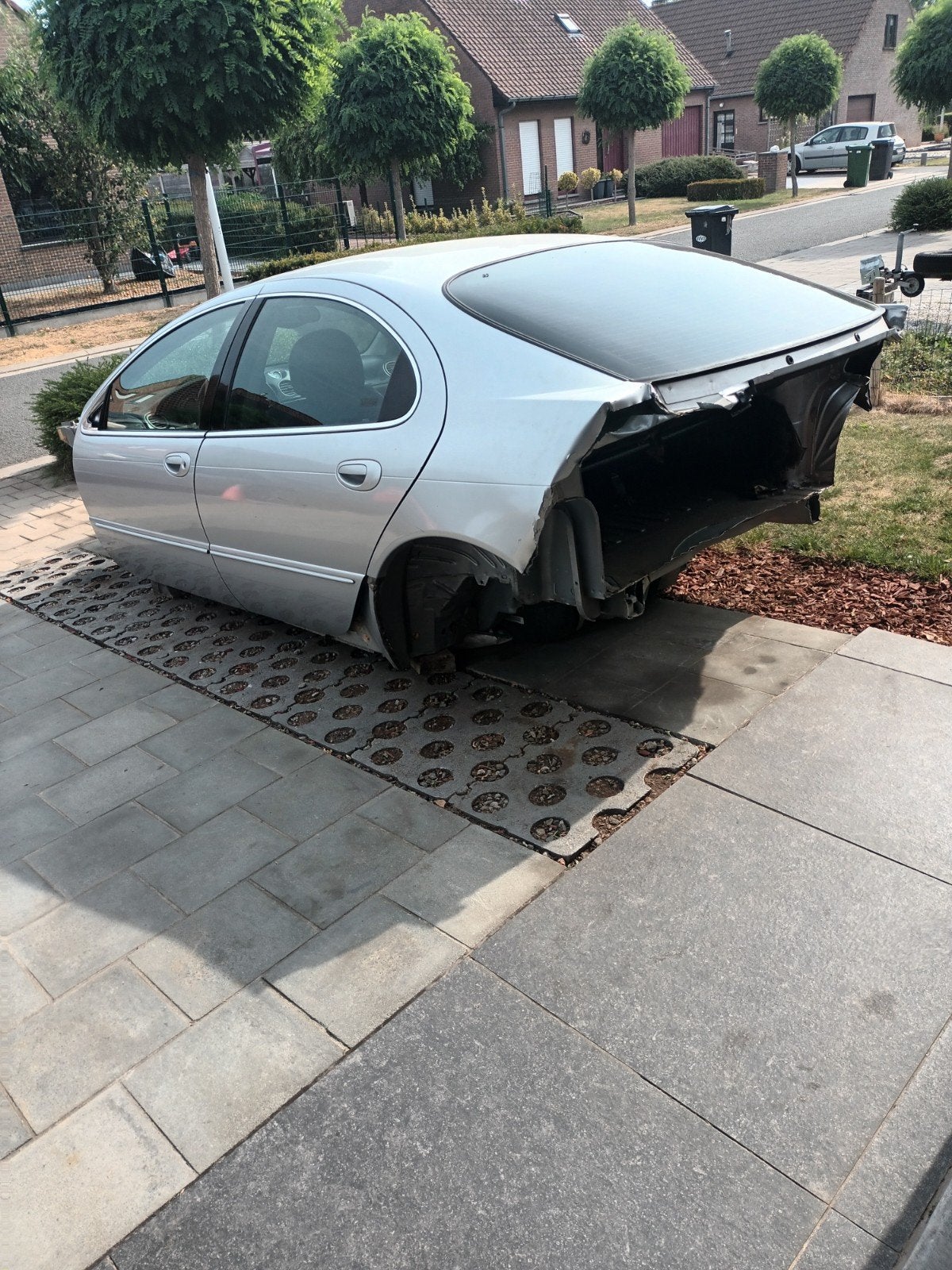 PIÈCES DE CARROSSERIE DE LA CHRYSLER 300M. LIRE D'ABORD, Enlèvement ou Envoi, Droite, Chrysler