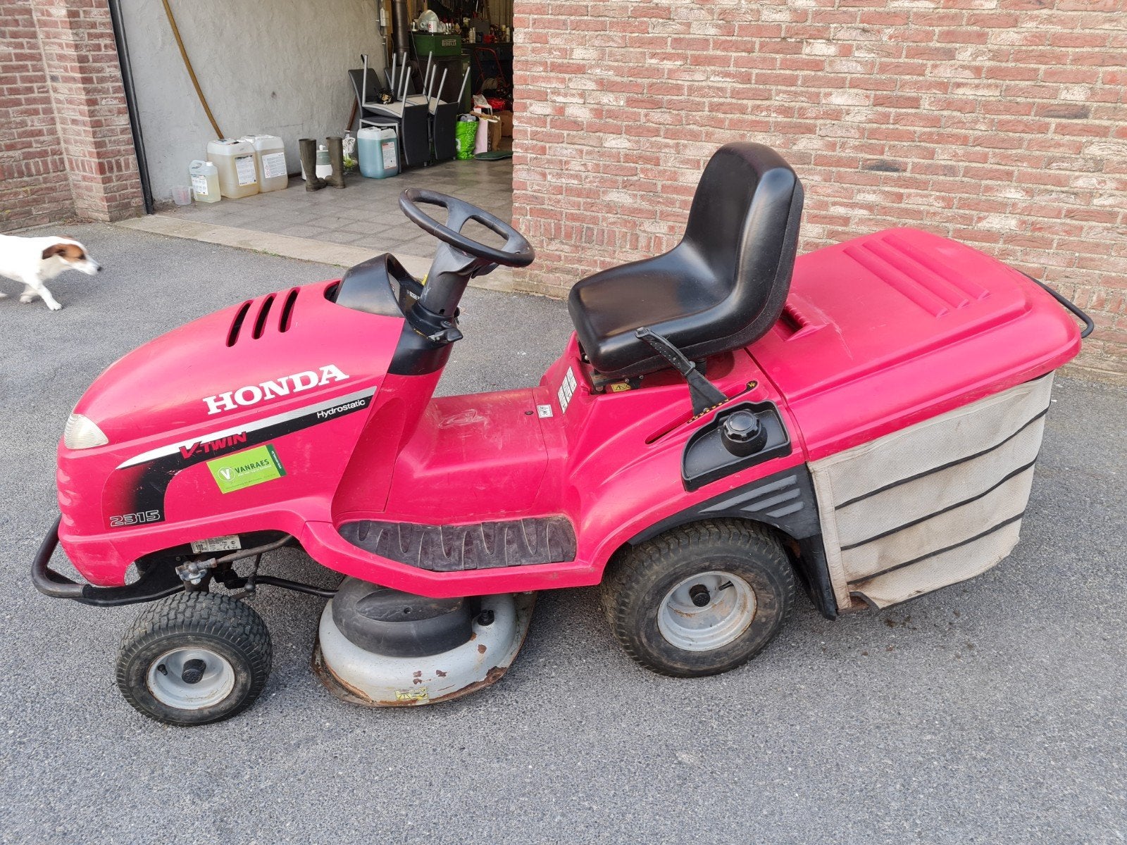 Betrouwbare Honda HF2315 HME Zitmaaier (Hydrostaat - V-Twin), Tuin en Terras, Ophalen, Honda, Gebruikt, Elektrische starter