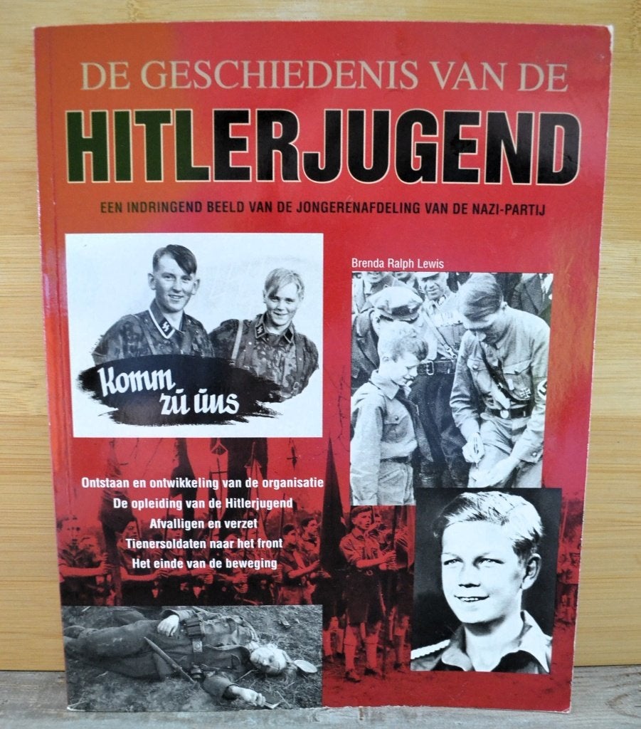 De geschiedenis van de Hitlerjugend. Brenda Ralph Lewis, Livres, Enlèvement ou Envoi, Deuxième Guerre mondiale, Comme neuf, Brenda Ralph Lewis