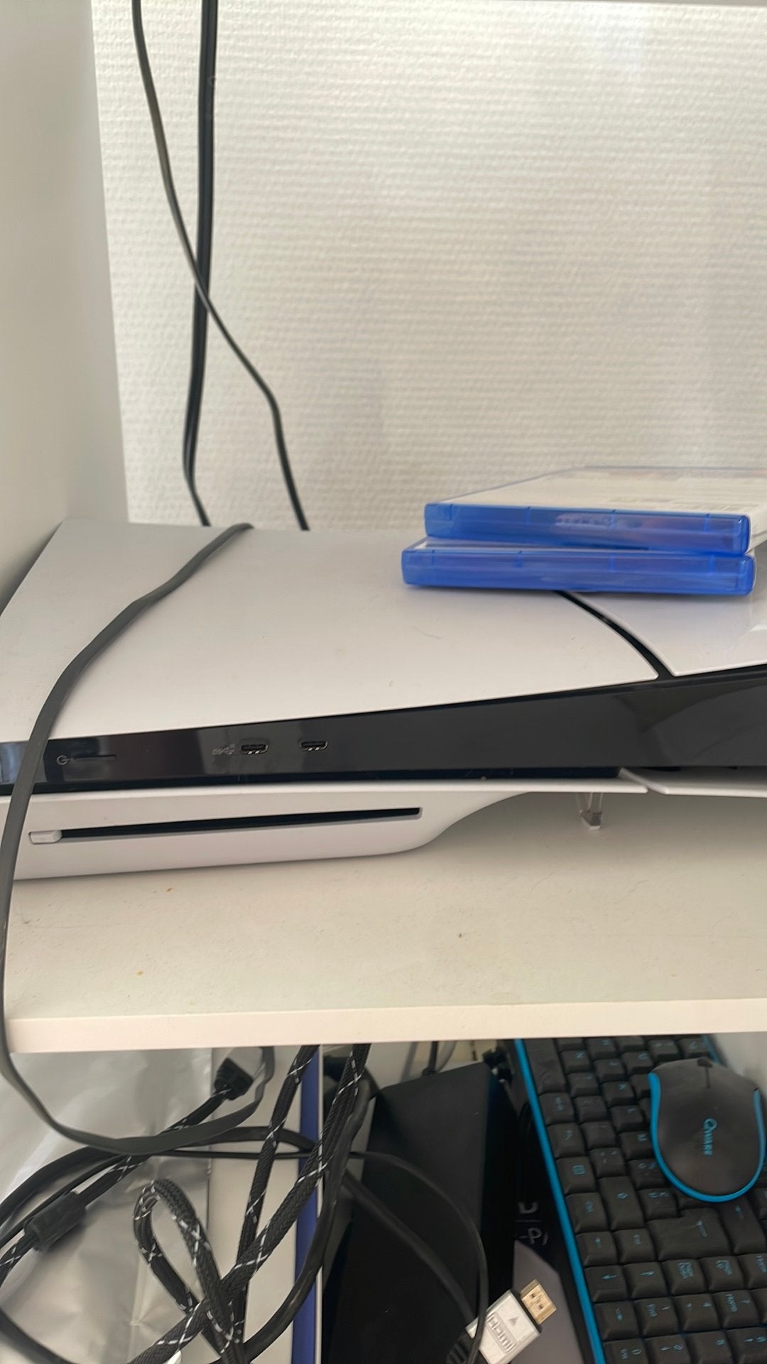 Ps5 met tv te koop, Games en Spelcomputers, Spelcomputers | Sony PlayStation 5, Ophalen, Zo goed als nieuw