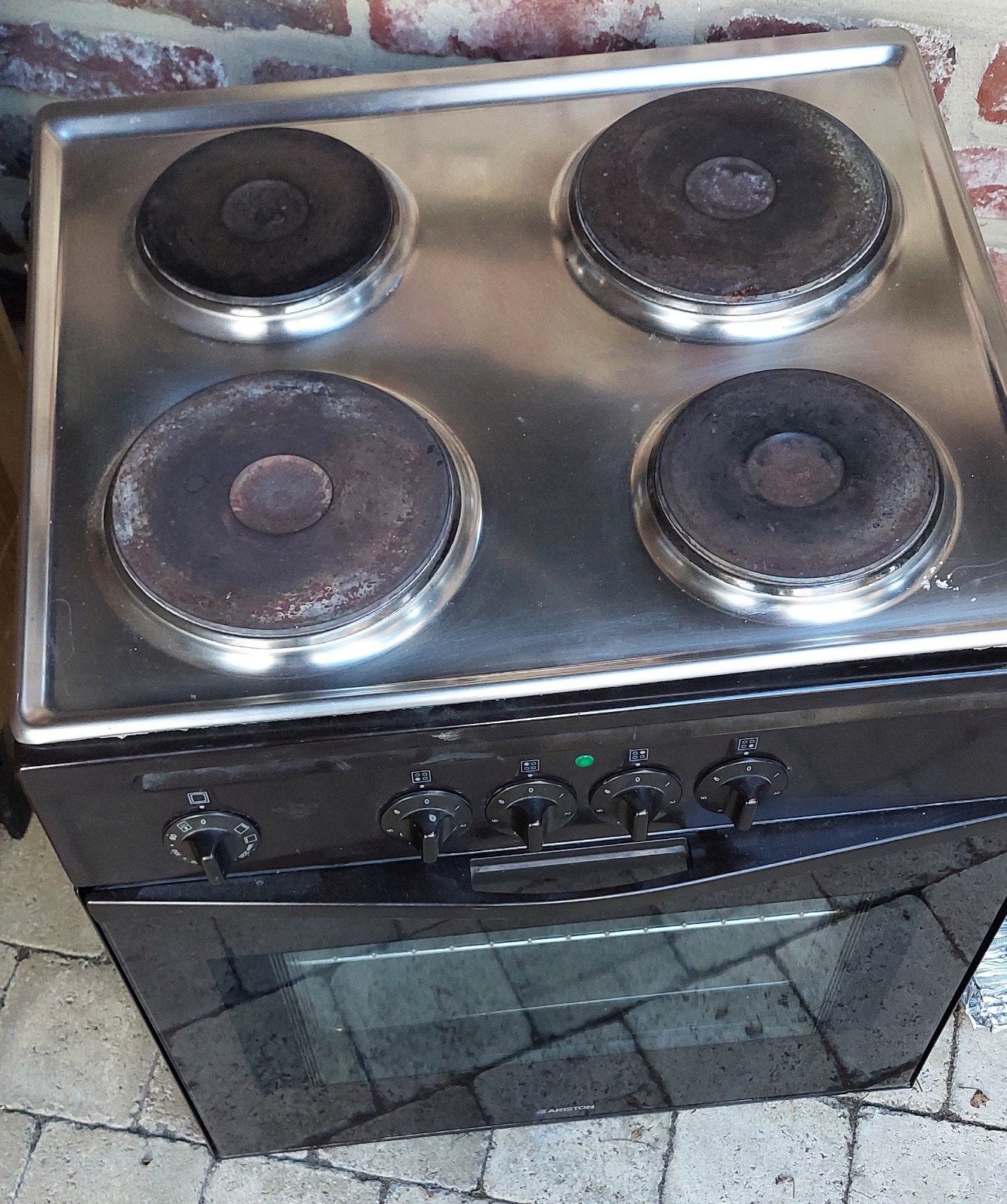 Cuisinière électrique Ariston, Elektronische apparatuur, Ophalen, Gebruikt, Grill, 4 kookzones