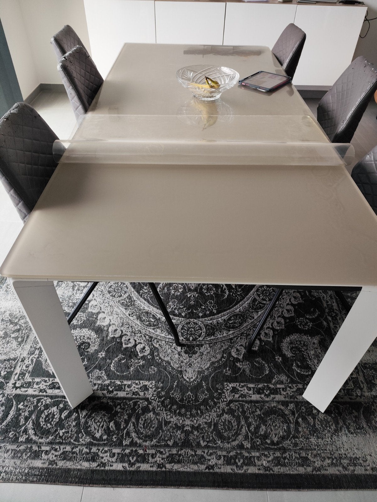 moderne eettafel met 6 gratis stoelen, Ophalen