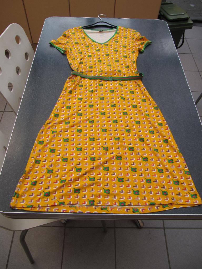 jurk nieuw Who's that girl small geel met print, Who's that girl, Geel, Nieuw, Ophalen of Verzenden