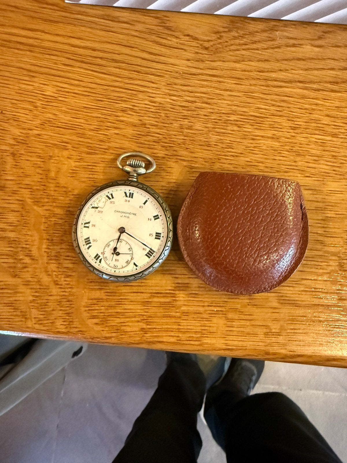Montre ancien, Enlèvement ou Envoi