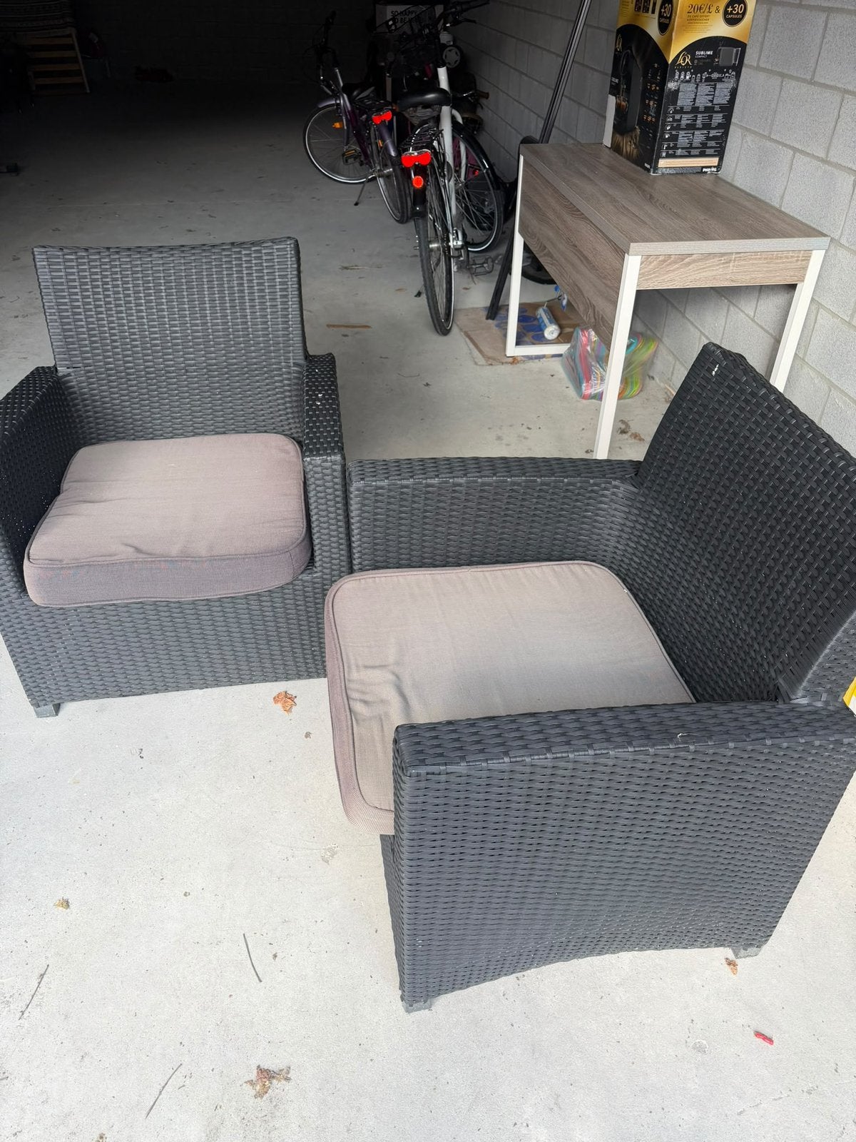 Twee Tuin/balkon stoelen, Ophalen, Zo goed als nieuw, Kunststof