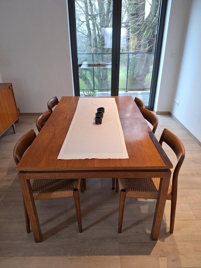 Tafel Alfred Hendrickx uittrekbaar., Huis en Inrichting, Ophalen, Gebruikt
