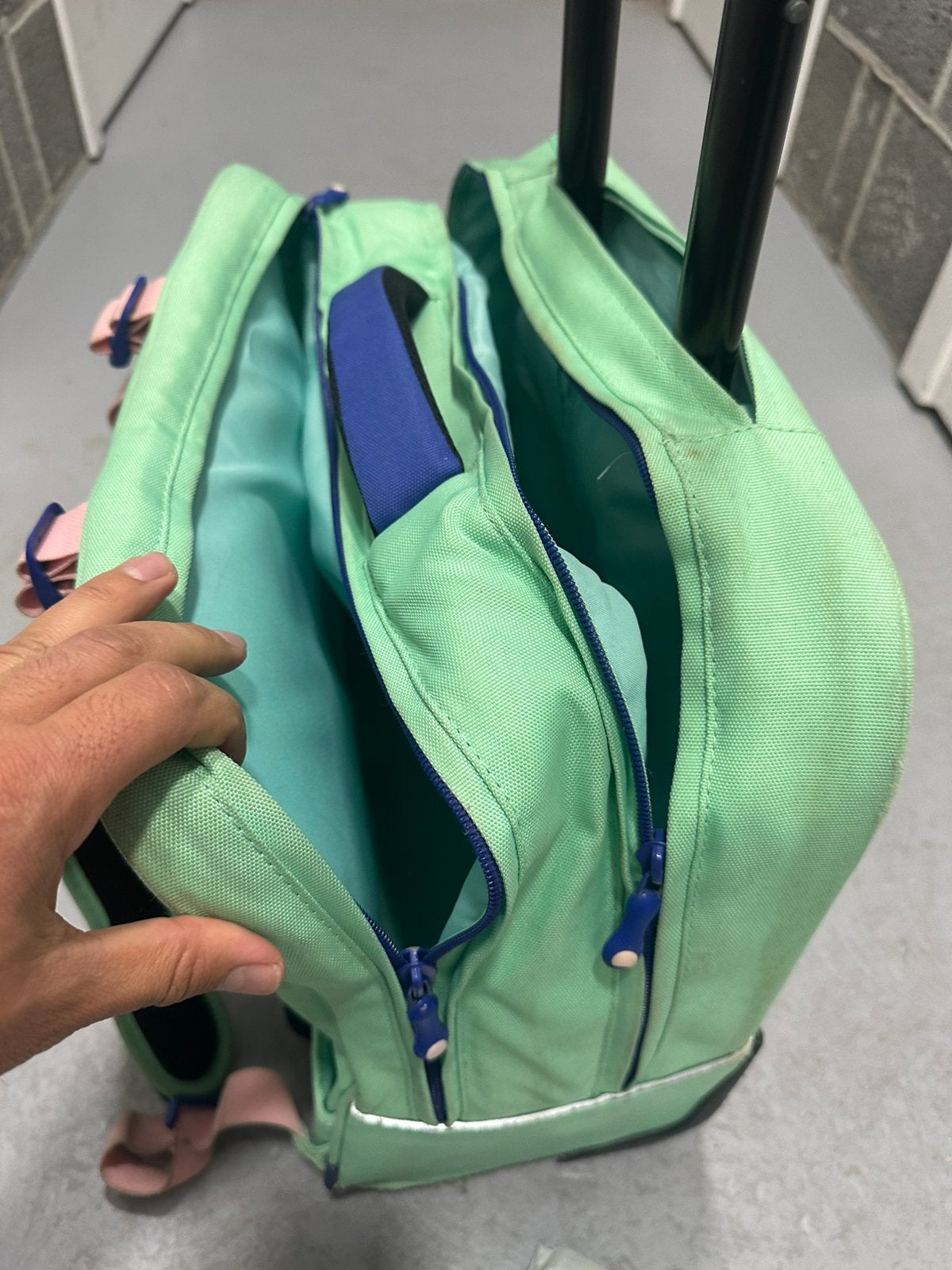 Cartable fille, Bijoux, Sacs & Beauté, Sacs | Sacs de voyage & Petits Sacs de voyage, Enlèvement, Comme neuf, Roulettes