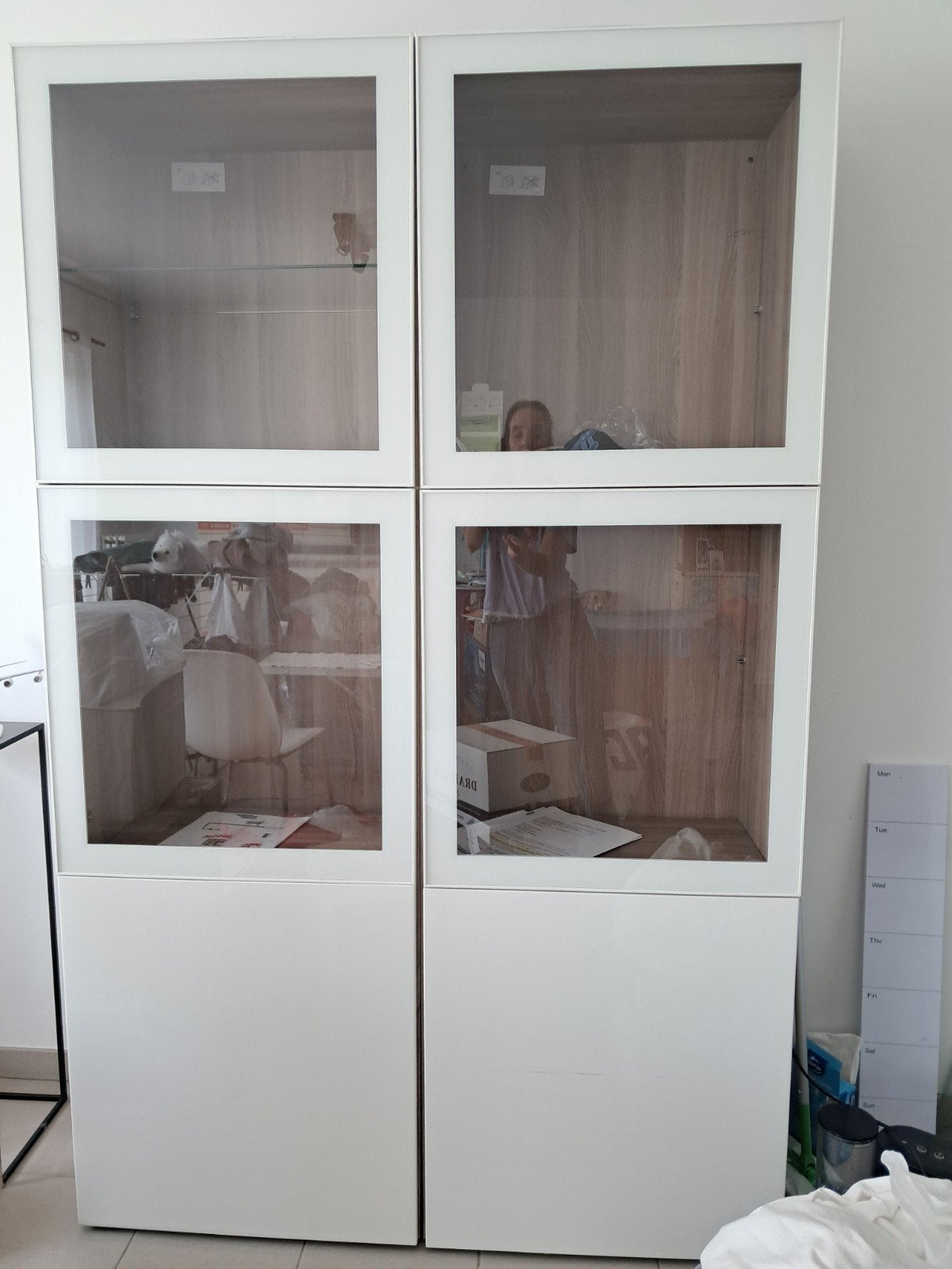 Vitrinekast wit Ikea, Ophalen