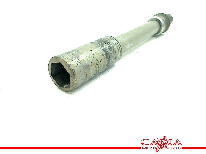 ESSIEU AVANT Suzuki GSX 650 F 2008-2012 (GSX650F CJ1), Dhr. S. di Majo, Utilisé, Info@cama-motorparts.nl, P.J. Troelstraweg 8 8
3144 CX  MAASSLUIS, NL