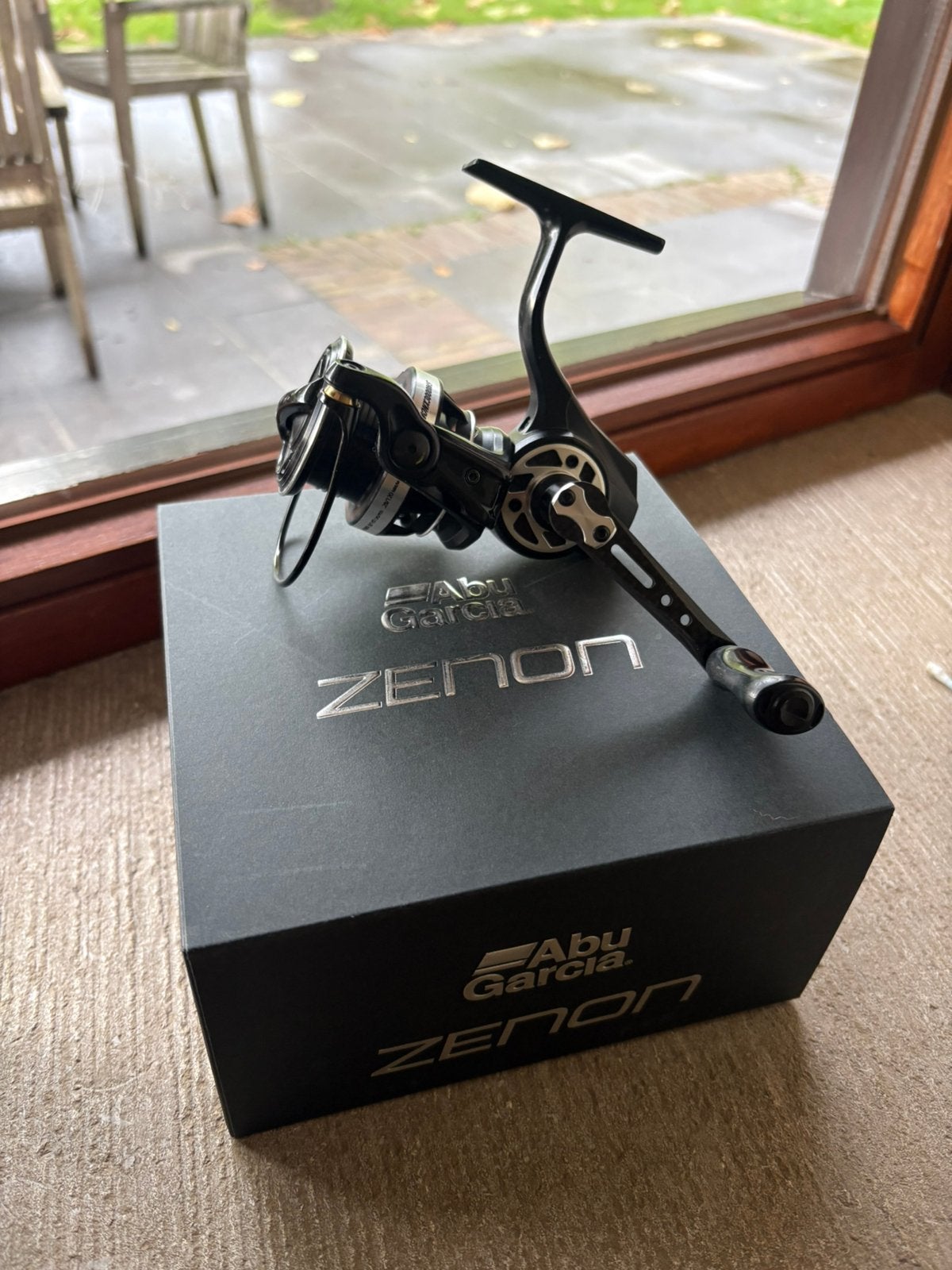 Abu Garcia Zenon, Enlèvement ou Envoi, Comme neuf