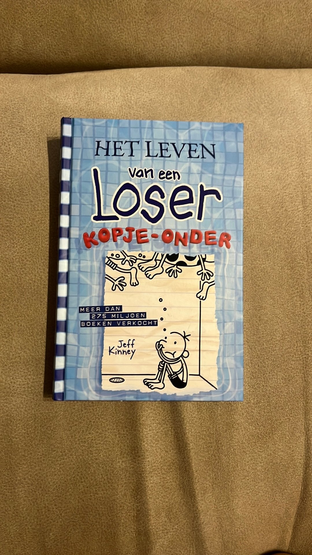 Boek,het leven van een loser kopje-onder met bladwijzet, Enlèvement, Comme neuf