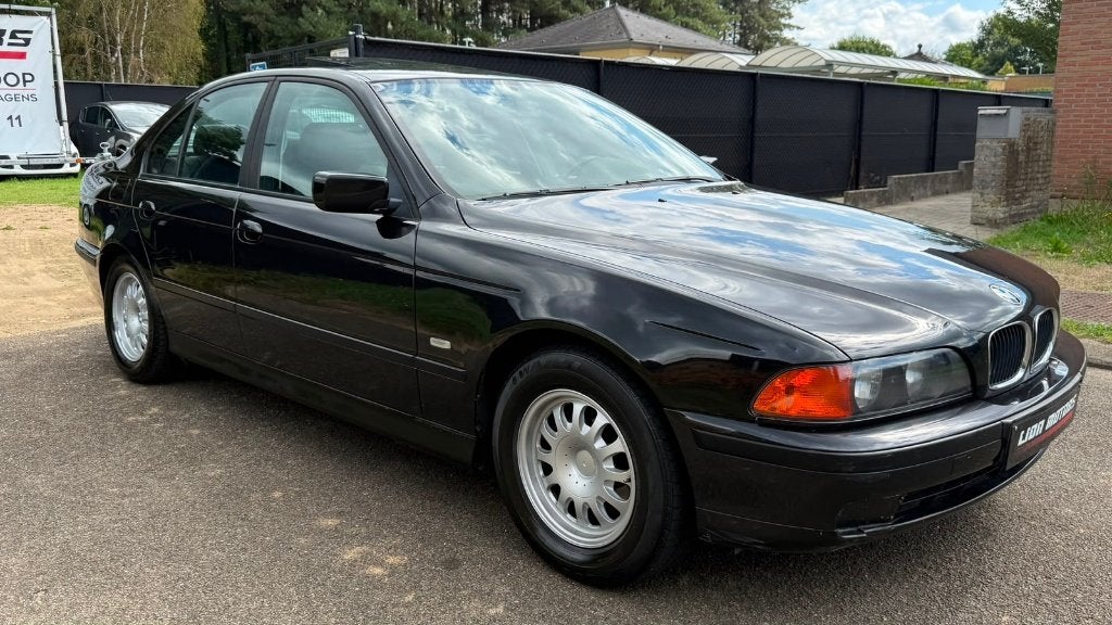 Bmw 523i | E39 - 2.5i | Nette Staat - 1Ste Eigenaar |, Autos, Cuir, 4 portes, Entreprise, Entretenue par le concessionnaire