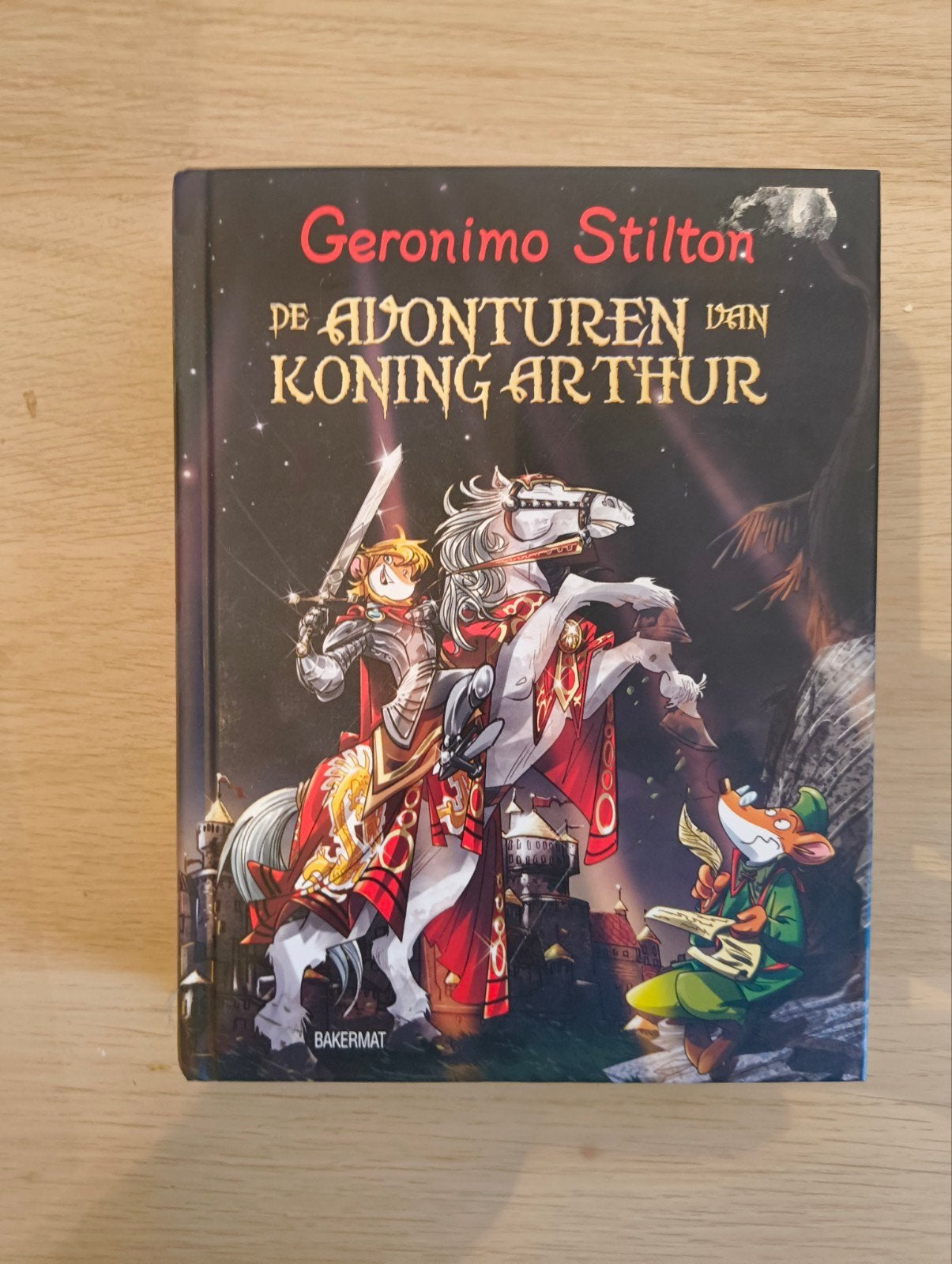 Geronimo Stilton - Les aventures du roi Arthur, Comme neuf, Contes (de fées), Geronimo Stilton, Enlèvement ou Envoi