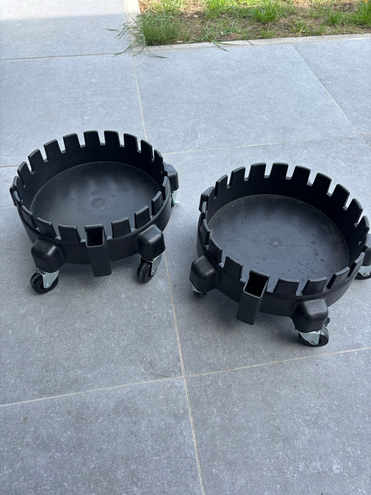 Bucket dolly 2x, Enlèvement