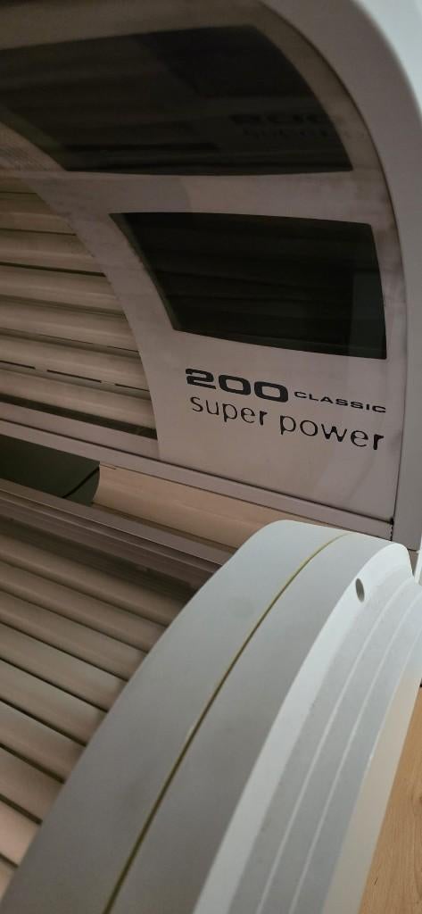 zonnebank Ergoline, Elektronische apparatuur, Zonnebanken en Gezichtsbruiners, Ophalen, Gebruikt, Zonnebank enkelzijdig, 15 lampen of meer
