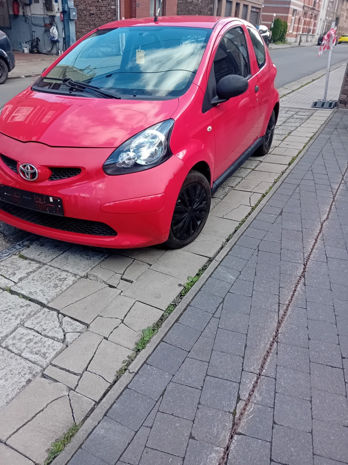 Tayota aygo 10 essence modele 2009 rcd da impec 160mkm euro4, Rouge, Achat, 50 kW, Entreprise