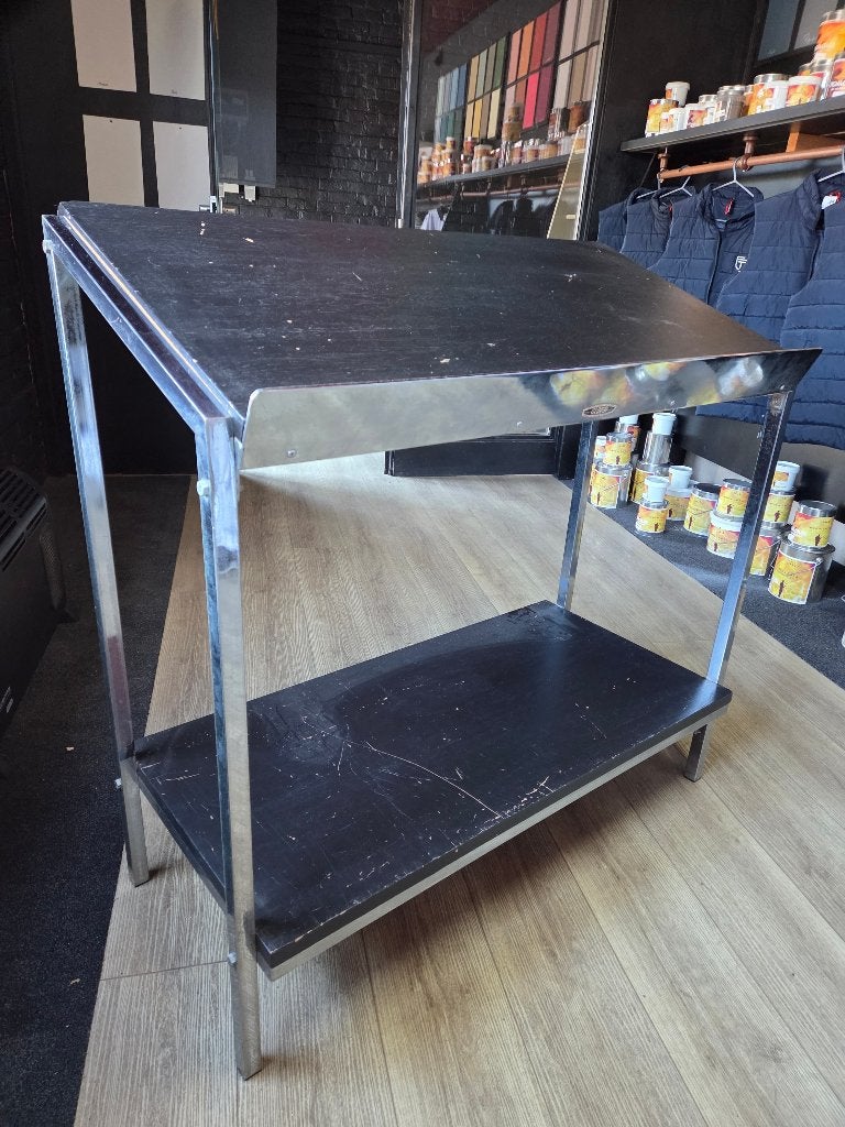 Table de présentation de catalogues (15 tables disponibles), Pour magasin ou bureau, Enlèvement, Utilisé, 75 cm ou plus