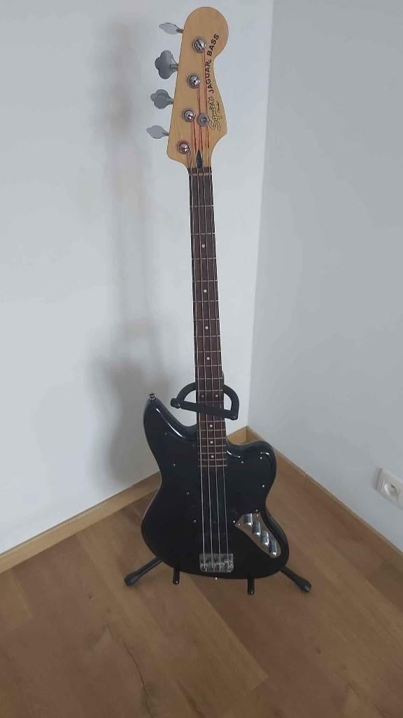 Squier jaguar bass (Modèle RARE), Musique & Instruments, Enlèvement, Utilisé, Électrique