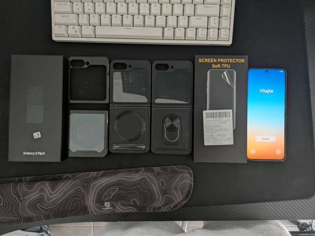 Samsung Z Flip 5, Télécoms, Téléphonie mobile | Samsung, Comme neuf, Galaxy Z Flip, 256 GB, Sans abonnement, Sans simlock, Android OS