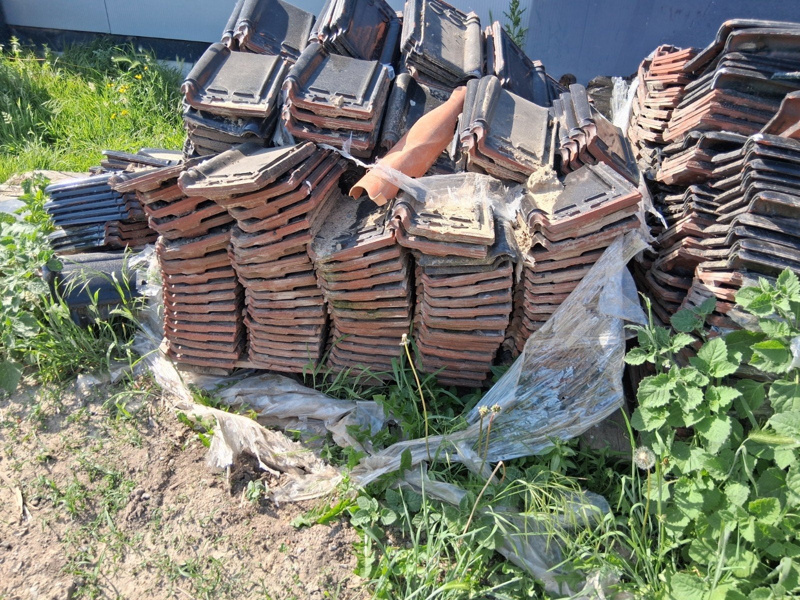 Zwarte dakpannen, Doe-het-zelf en Bouw, Dakpannen en Dakbedekking, Ophalen, Zwart, Dakpannen